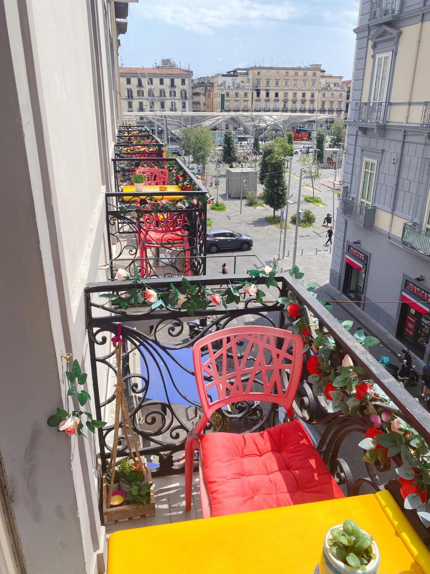 Dolce Vita Rooms Napoli Bagian luar foto