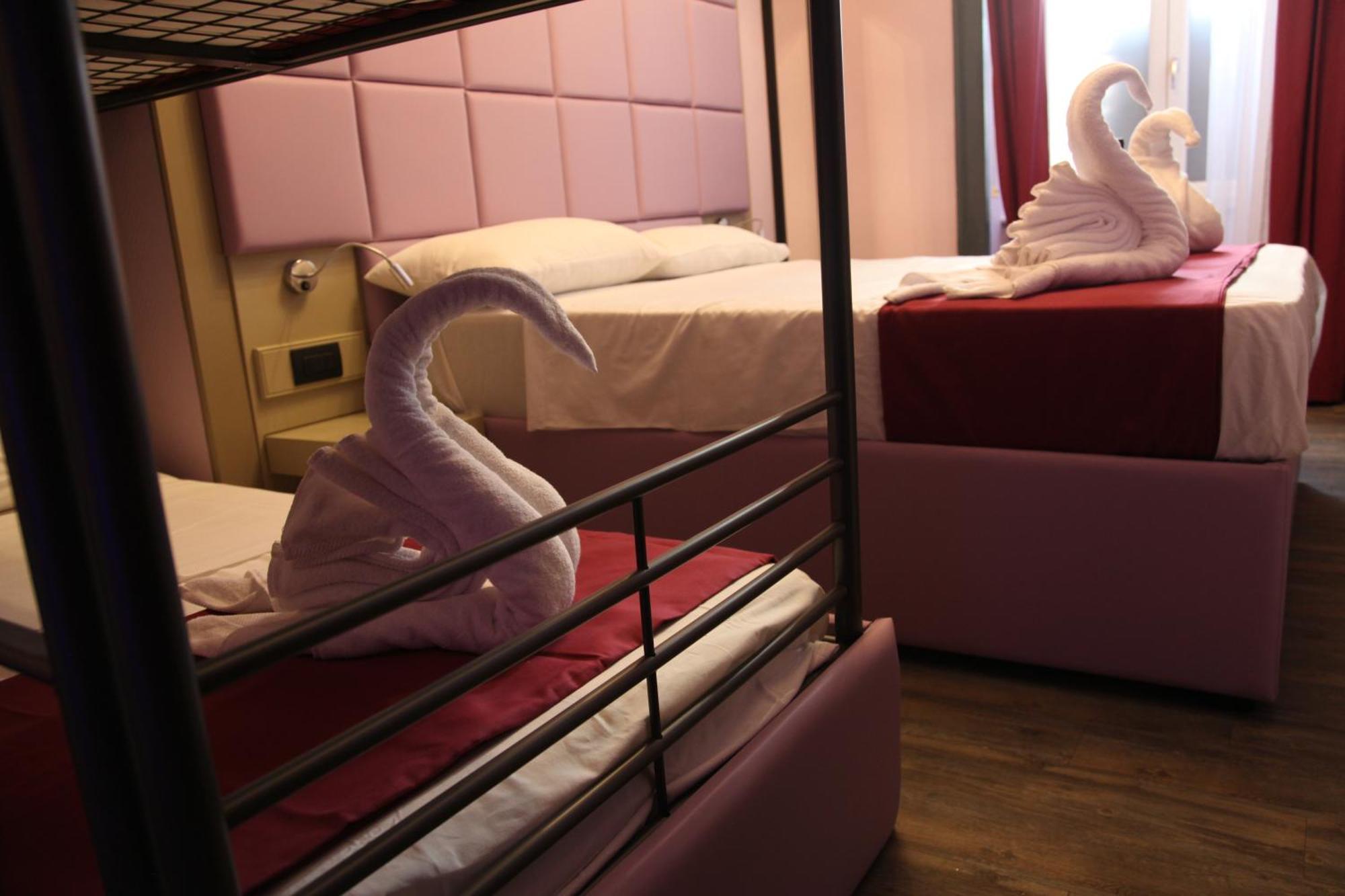 Dolce Vita Rooms Napoli Bagian luar foto